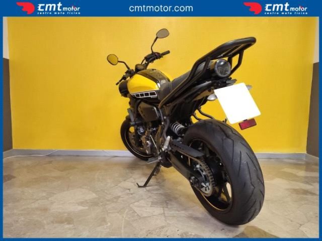 YAMAHA XSR 700 Garantita e Finanziabile Immagine 4