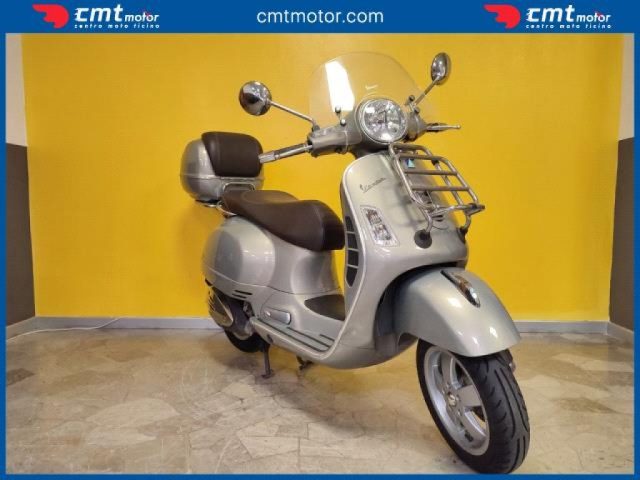 VESPA GTS 300 Garantito e Finanziabile Immagine 1