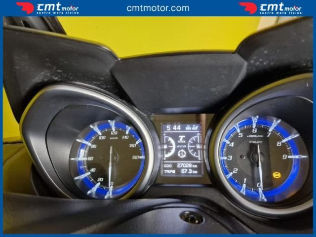 YAMAHA T-Max 560 Garantito e Finanziabile Immagine 4