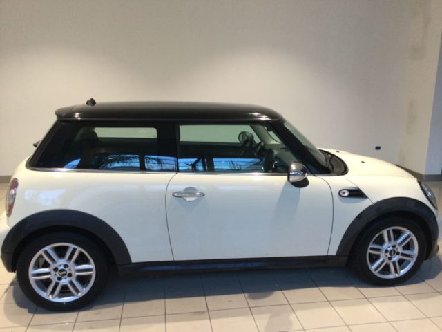 MINI Mini (R56) -  1.6 16V Cooper D Immagine 4