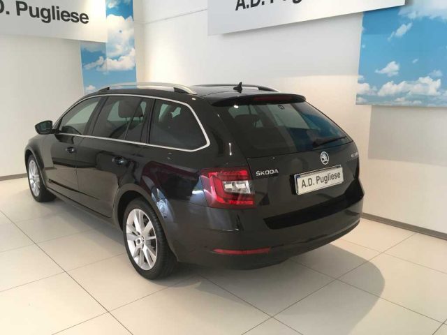 SKODA Octavia 3ª serie -  1.6 TDI CR 115 CV DSG Wagon Execu Immagine 1