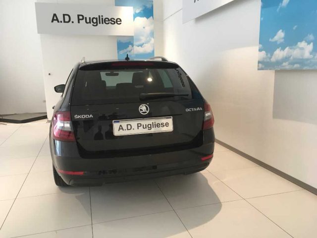 SKODA Octavia 3ª serie -  1.6 TDI CR 115 CV DSG Wagon Execu Immagine 3