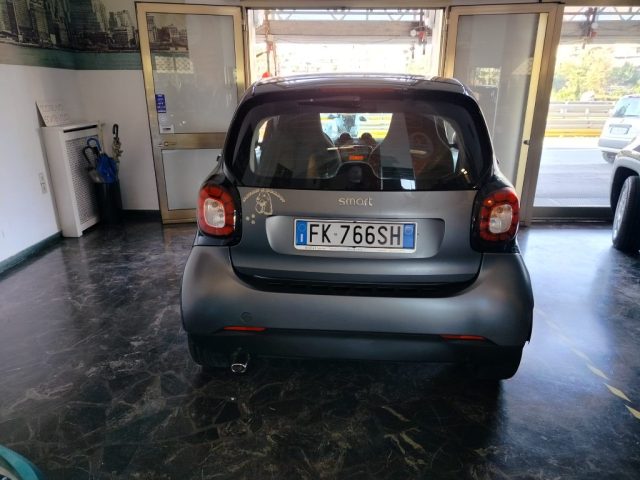 SMART ForTwo 70 1.0 twinamic Passion Immagine 2