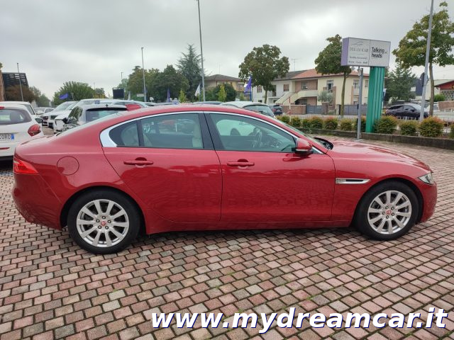 JAGUAR XE 2.0 D 180 CV aut. Prestige Immagine 4