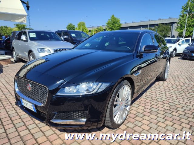 JAGUAR XF Sportbrake 2.0 D 180 CV AWD aut. Portfolio Immagine 2