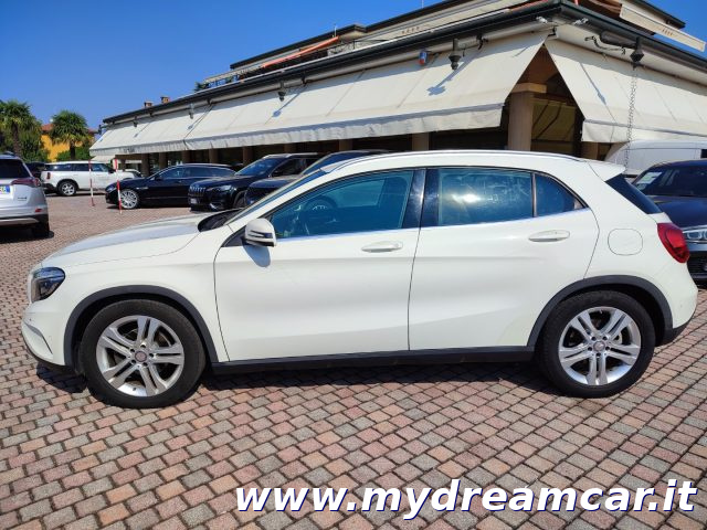 MERCEDES-BENZ GLA 180 d Automatic Business Immagine 4