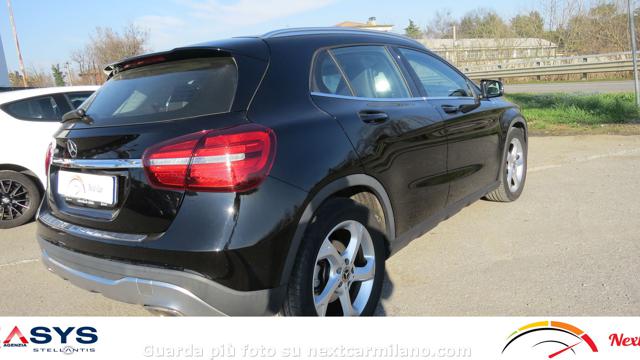 MERCEDES-BENZ GLA 180 Sport Immagine 4