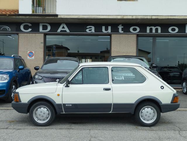 FIAT 127 900 2p. SUPER - Perfettamente conservata Immagine 2