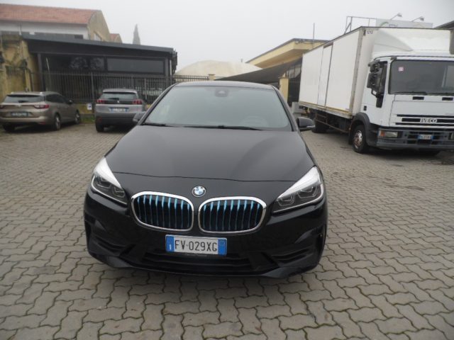 BMW 225 xe Active Tourer iPerformance Advantage aut. Immagine 1