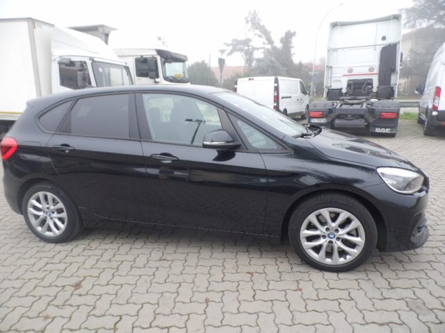 BMW 225 xe Active Tourer iPerformance Advantage aut. Immagine 3