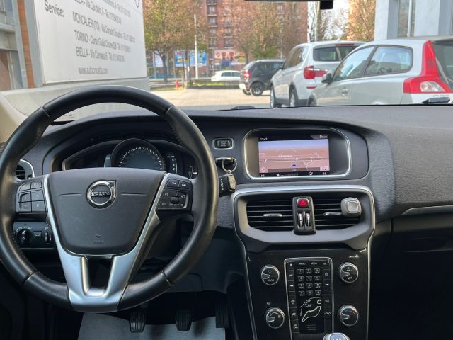 VOLVO V40 D2 Business Immagine 3