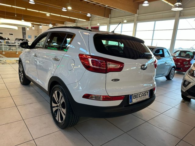 KIA Sportage 2.0 CRDI VGT AWD Class UNICO PROPRIETARIO Immagine 3