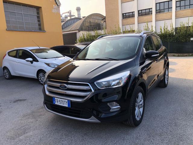 FORD Kuga 1.5  tdci 120 CV S&S 2WD Business Immagine 2