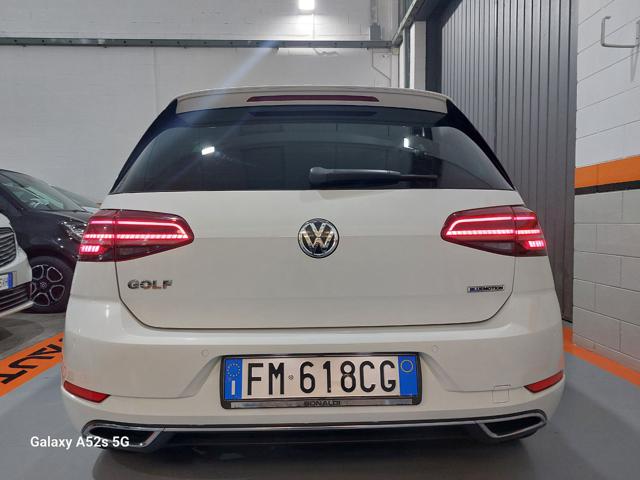 VOLKSWAGEN Golf 1.5 TSI 130 CV EVO DSG 5p. Executive BlueMotion Immagine 4