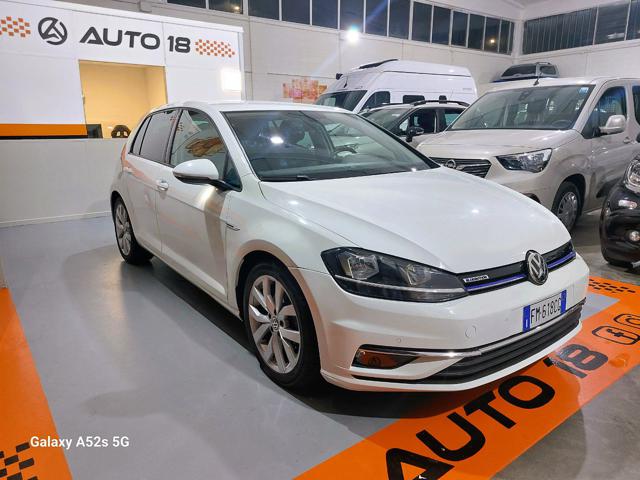 VOLKSWAGEN Golf 1.5 TSI 130 CV EVO DSG 5p. Executive BlueMotion Immagine 2