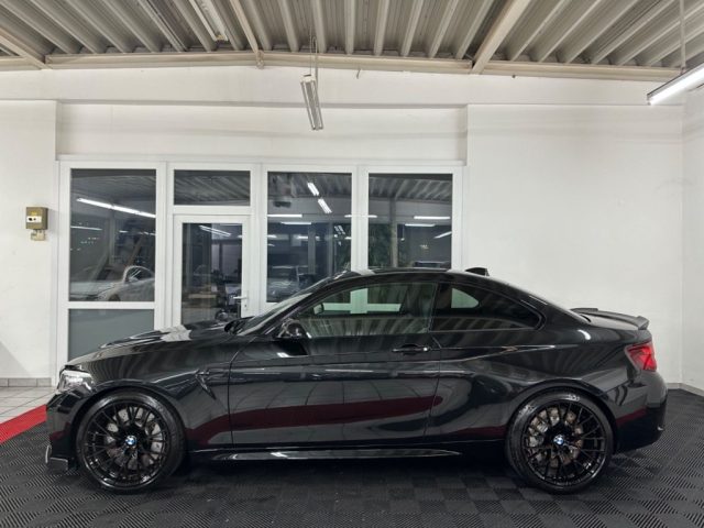 BMW M2 Coupé Competition Immagine 1