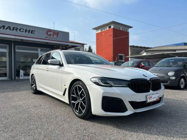 BMW 520 d 48V Touring Msport mhev Immagine 2