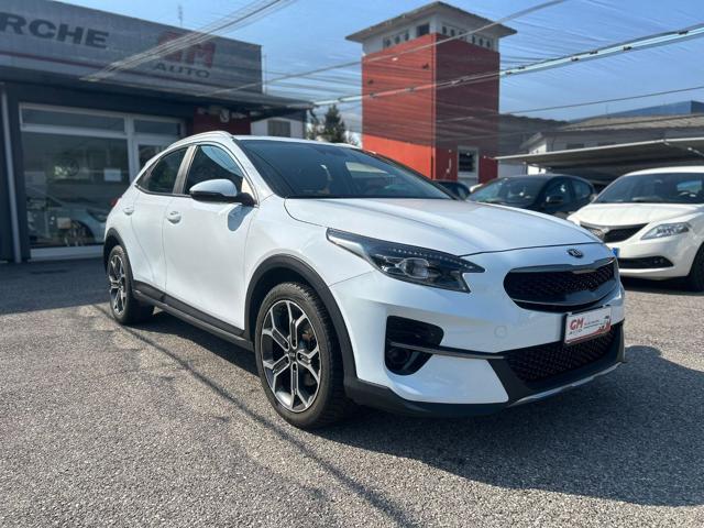 KIA XCeed 1.6 CRDi 136 CV MHEV DCT STYLE Immagine 2