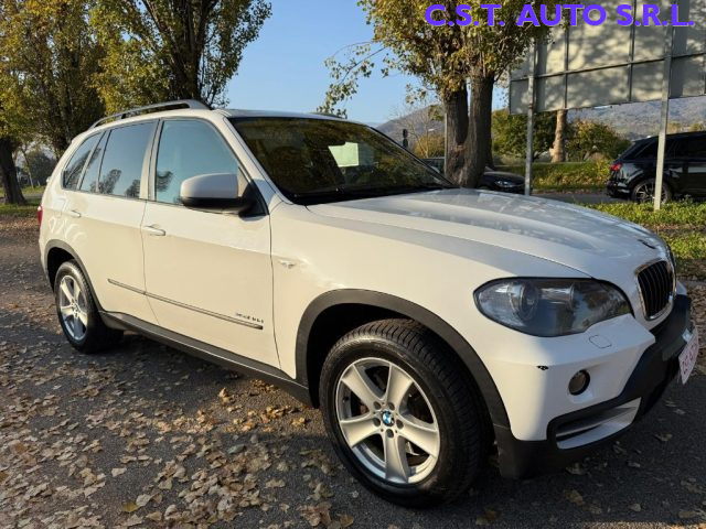 BMW X5 3.0d cat Futura Immagine 2