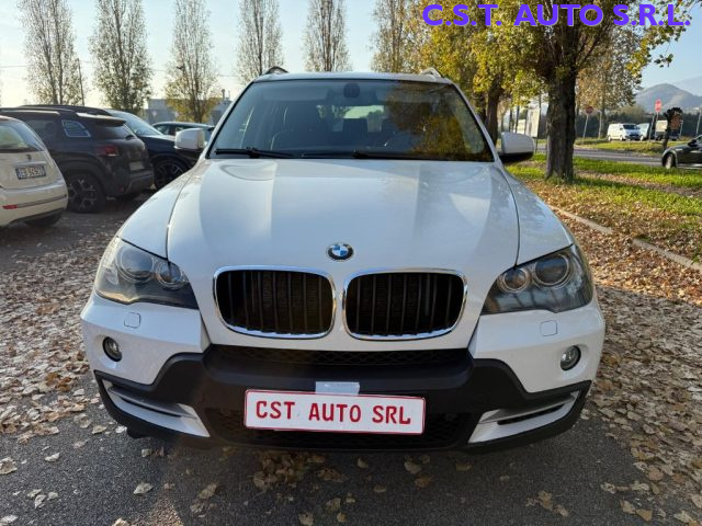 BMW X5 3.0d cat Futura Immagine 1