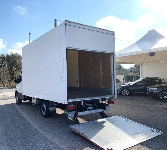 IVECO Daily 33S14H 2.3 HPT Cassa Pedana 750kg Passo 3750 Immagine 4