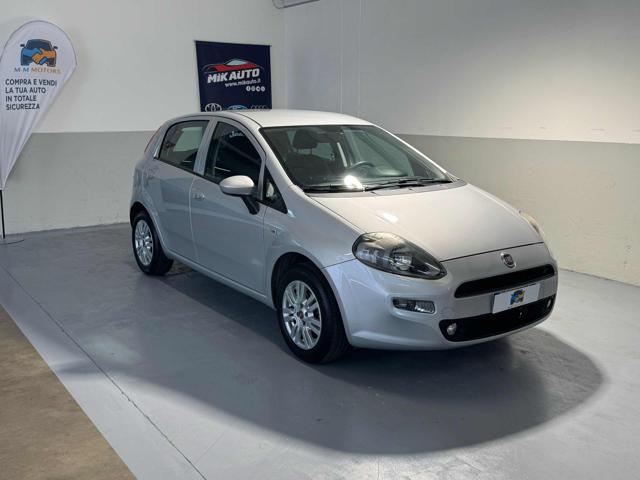 FIAT Grande Punto 1.2 8V 5 porte Lounge Immagine 1