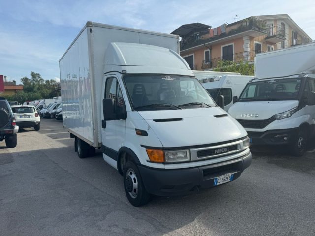 IVECO Iveco daily 35c15  2.8 furgonato Immagine 1