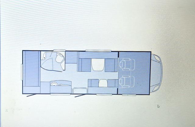 KNAUS  KNAUS SPORT TRAVELLER 700 DKG  usato 6 POSTI Immagine 1