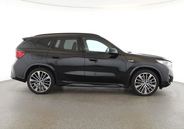 BMW X1 XDRIVE 30E M SPORT LED TETTO NAVI ACC Immagine 3