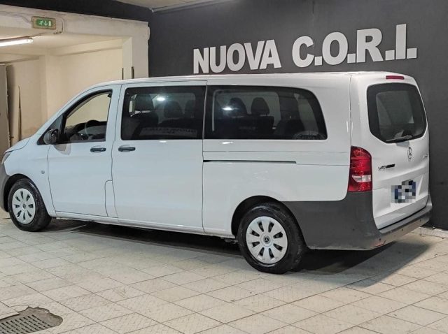 MERCEDES-BENZ Vito 2.2 114 CDI AUTOMATICO Extra-Long Immagine 2