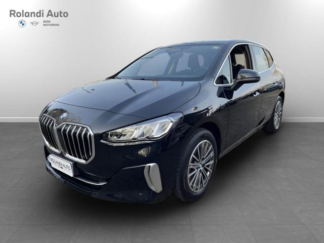 BMW 218 d Active Tourer Luxury auto Immagine 0