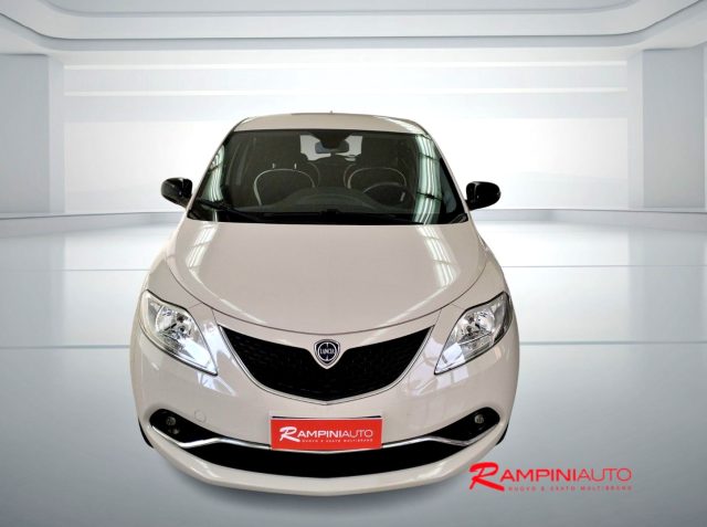 LANCIA Ypsilon 0.9 Metano 85 Cv Pronta Consegna Ok Neopatentati Immagine 2