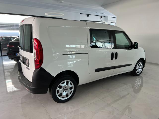 FIAT Doblo 1.6 MJT 105CV PL-TN Cargo Maxi Lamierato Vetri Immagine 3