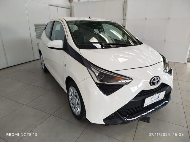 TOYOTA Aygo Connect 1.0 VVT-i   x-cool MMT Immagine 0