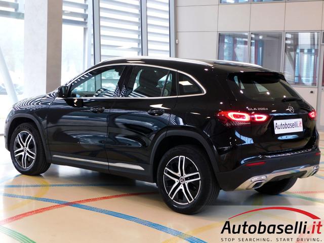 MERCEDES-BENZ GLA 200 D 150CV SPORT PLUS AUTOMATICA 8G-DCT Immagine 3