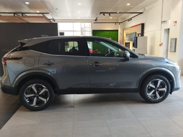 NISSAN Qashqai MHEV 140 CV N-Connecta Immagine 3