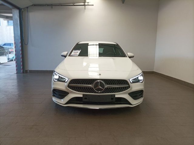 MERCEDES-BENZ CLA 200 Automatic Shooting Brake Sport Immagine 0