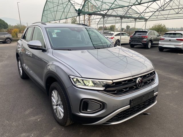 VOLKSWAGEN T-Roc 1.5 TSI 150 CV AUTOMATICA,CARPLAY,SENSORI,FULL LED Immagine 2