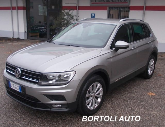 VOLKSWAGEN Tiguan 2.0 TDI 44.000 KM DSG BUSINESS AUTOMATICA BMT Immagine 0