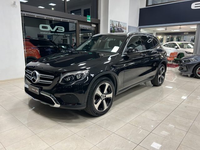 MERCEDES-BENZ GLC 220 d 4Matic Sport Immagine 3