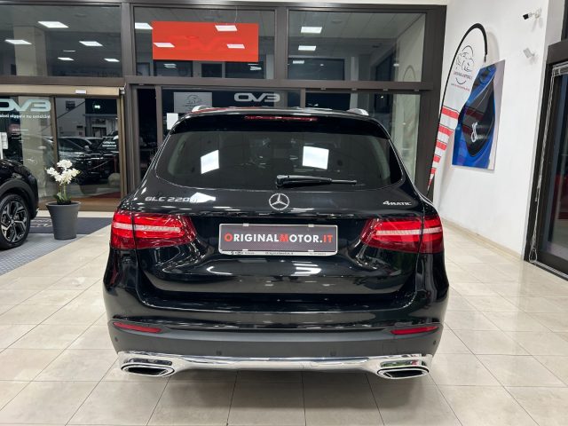 MERCEDES-BENZ GLC 220 d 4Matic Sport Immagine 1