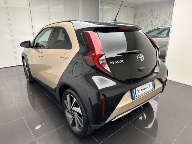 TOYOTA Aygo X 1.0 VVT-i 72 CV 5 porte Lounge AUTO Immagine 3