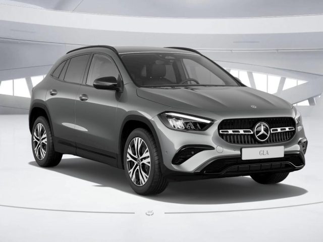 MERCEDES-BENZ GLA 200 d Auto Progressive Advanced Plus Immagine 0