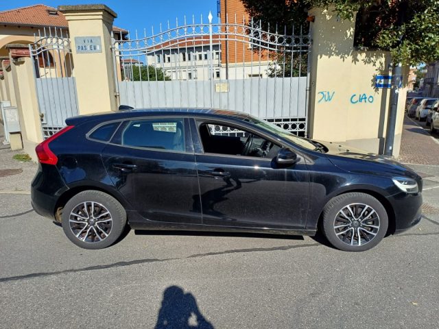 VOLVO V40 D2 Geartronic Business Plus Immagine 4