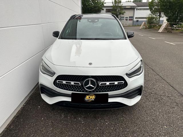 MERCEDES-BENZ GLA 180 d Premium AMG-LINE *Tetto *Full Opt. Immagine 1