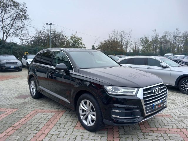 AUDI Q7 3.0 tdi Business quattro tiptronic Immagine 2