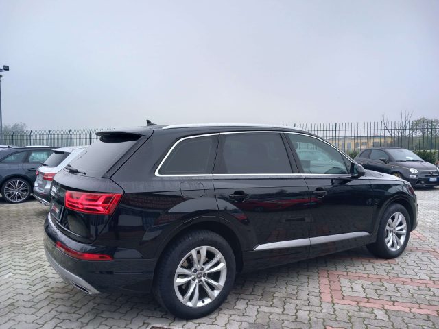 AUDI Q7 3.0 tdi Business quattro tiptronic Immagine 3