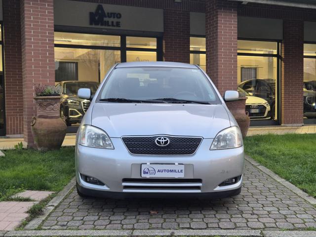 TOYOTA Corolla 1.6 16V 5 porte Immagine 1