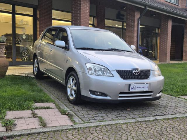 TOYOTA Corolla 1.6 16V 5 porte Immagine 0