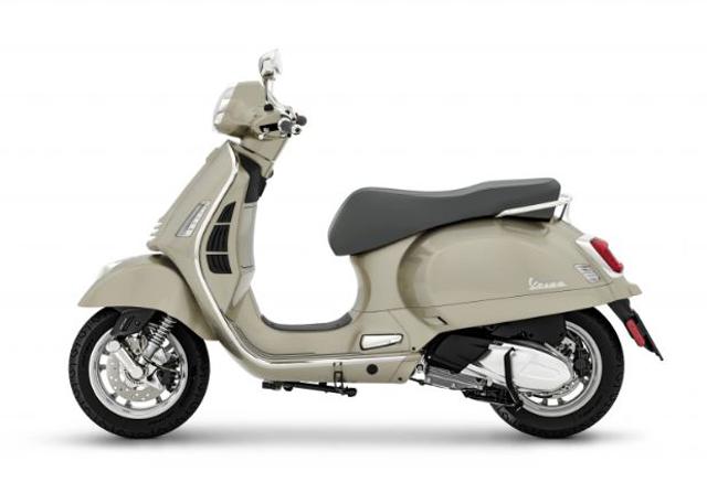 VESPA Other GTS 310 2025 Immagine 2